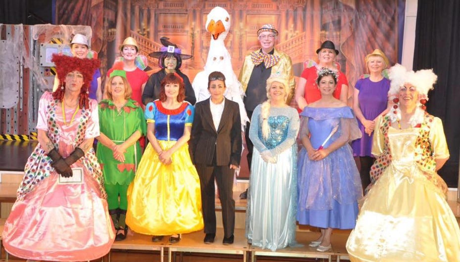 The Panto Show Stoppeer